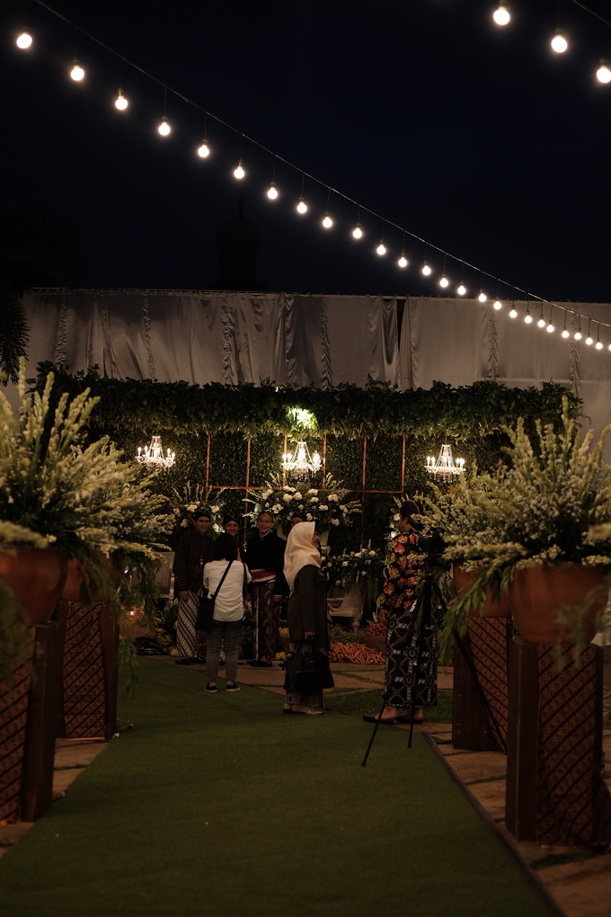 Pasar Rakyat Wedding Themed of Aviana & Sugi by Mutiara Garuda Catering - 016