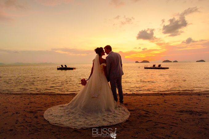 Neil & Erica wedding at Conrad Koh Samui by BLISS Events & Weddings Thailand - 018