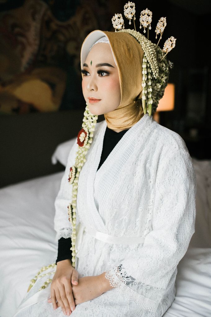 Anis by Chindra Tansil - 009 Anis by Chindra Tansil - 009