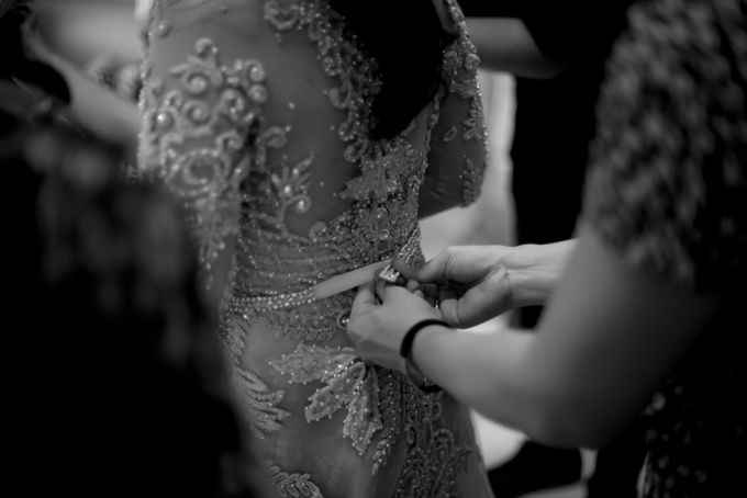 Calm and Beautiful Sundanese Wedding Event by Berkat Kebaya By Devina Shanti - 014 Calm and Beautiful Sundanese Wedding Event by Berkat Kebaya By Devina Shanti - 014