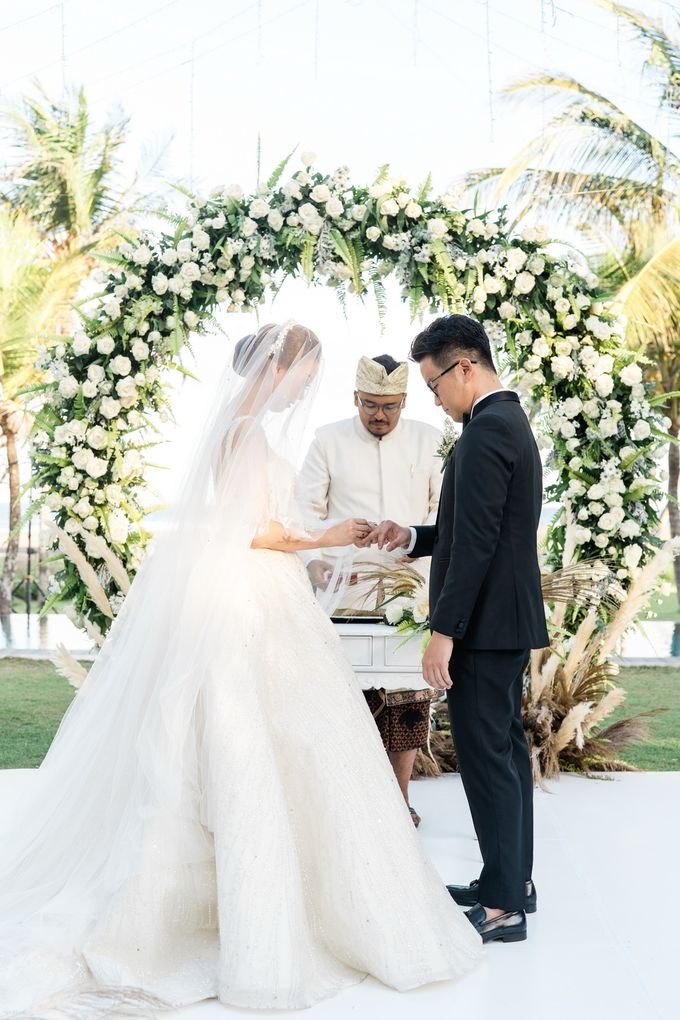 NOVITA & PICARO WEDDING by Delapan Bali Event & Wedding - 021 NOVITA & PICARO WEDDING by Delapan Bali Event & Wedding - 021