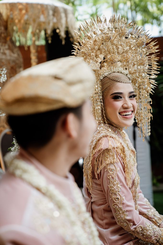 Namira & Aldi Wedding at The Alwynn by AKSA Creative - 015