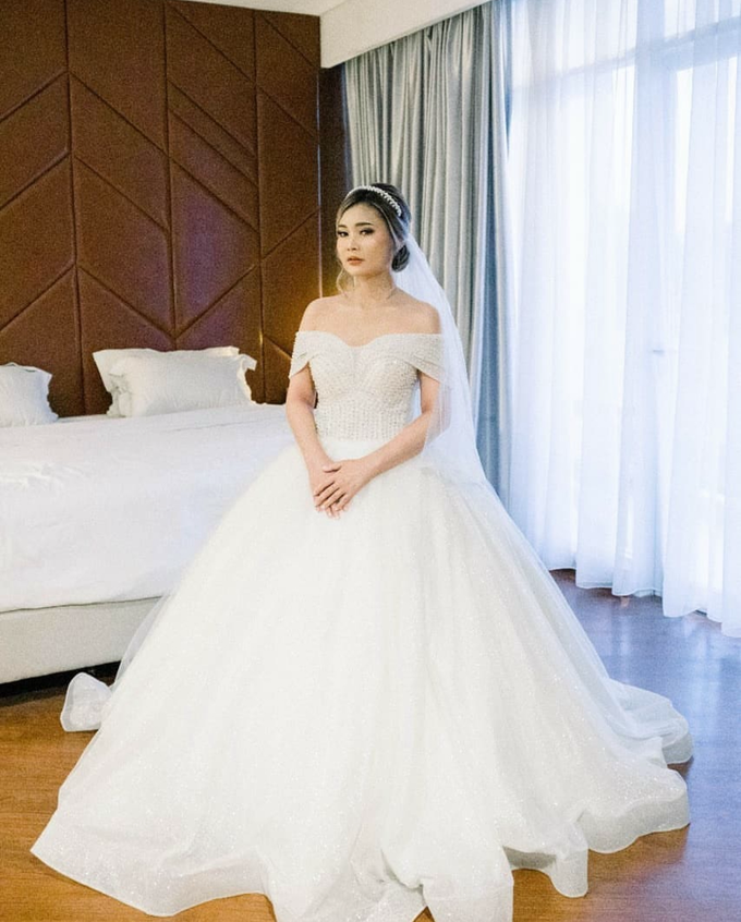 Krisdiana Betty Wedding makeup by Nananeine Makeup artist - 003
