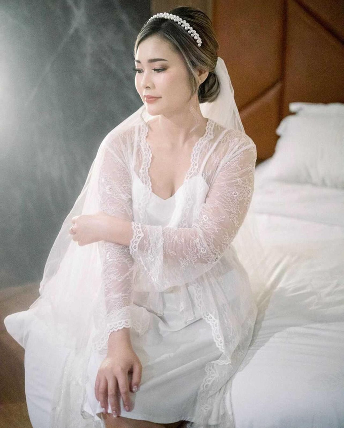 Krisdiana Betty Wedding makeup by Nananeine Makeup artist - 005