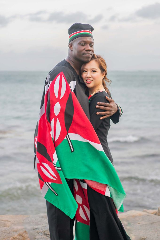 Kenyan-Singaporean Pre-Wedding Shoot at Sentosa Cove by GrizzyPix Photography - 017 Kenyan-Singaporean Pre-Wedding Shoot at Sentosa Cove by GrizzyPix Photography - 017