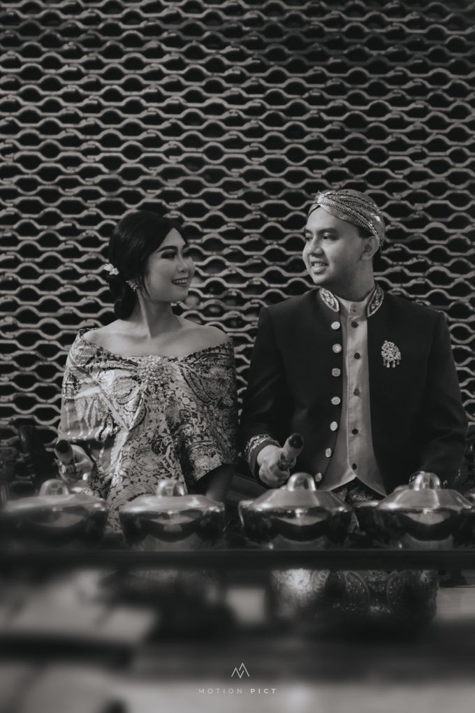 COUPLE SESSION OF NOVIA & SYAFIQ by Motion Pict - 011 COUPLE SESSION OF NOVIA & SYAFIQ by Motion Pict - 011