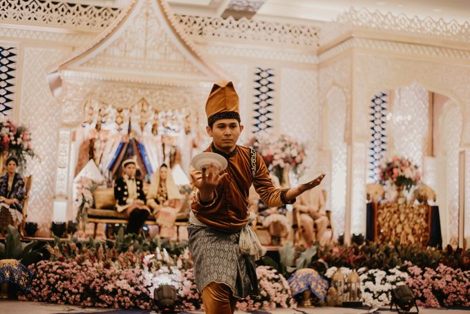 Nasya & Agyl Wedding Photo at Menara Mandiri by IKK Wedding Planner - 003 Nasya & Agyl Wedding Photo at Menara Mandiri by IKK Wedding Planner - 003