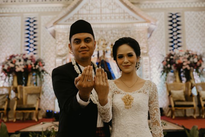 Nasya & Agyl Wedding Photo at Menara Mandiri by IKK Wedding Planner - 011 Nasya & Agyl Wedding Photo at Menara Mandiri by IKK Wedding Planner - 011