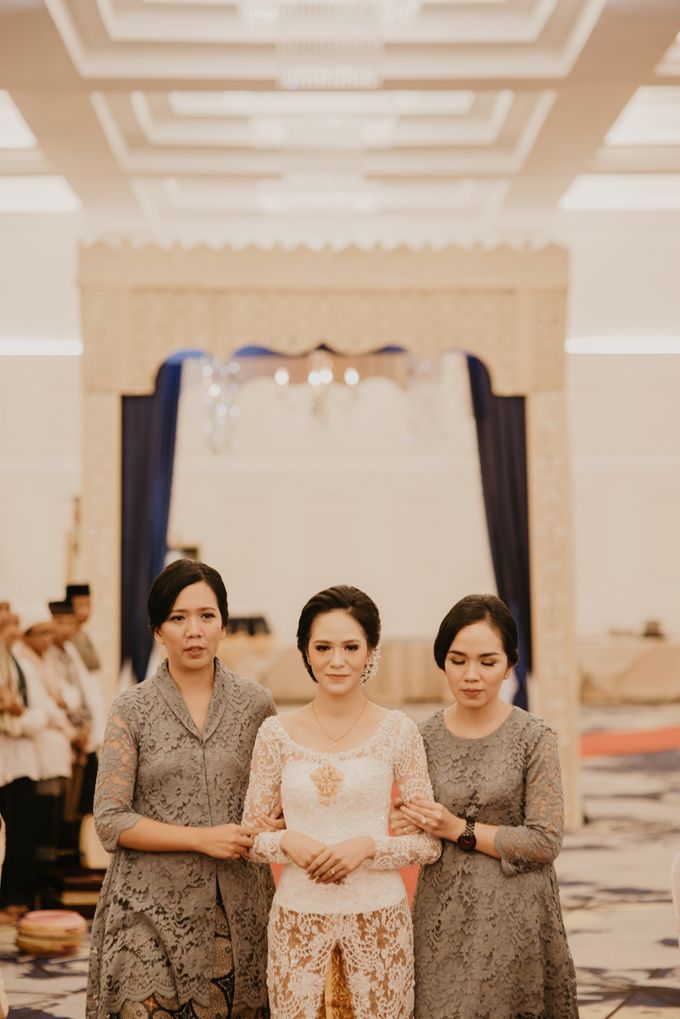 Nasya & Agyl Wedding Photo at Menara Mandiri by IKK Wedding Planner - 034 Nasya & Agyl Wedding Photo at Menara Mandiri by IKK Wedding Planner - 034