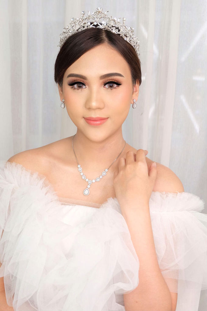 Wedding Makeup for Ms Rose by Nataliang MUA and Academy - 002 Wedding Makeup for Ms Rose by Nataliang MUA and Academy - 002