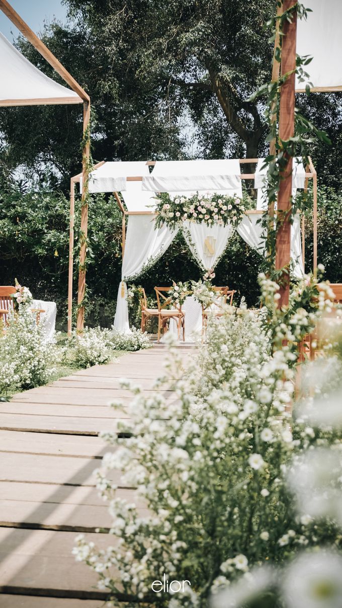 Wes Anderson Wedding Theme of of Nazura & Ichsan by Elior Design - 004 Wes Anderson Wedding Theme of of Nazura & Ichsan by Elior Design - 004