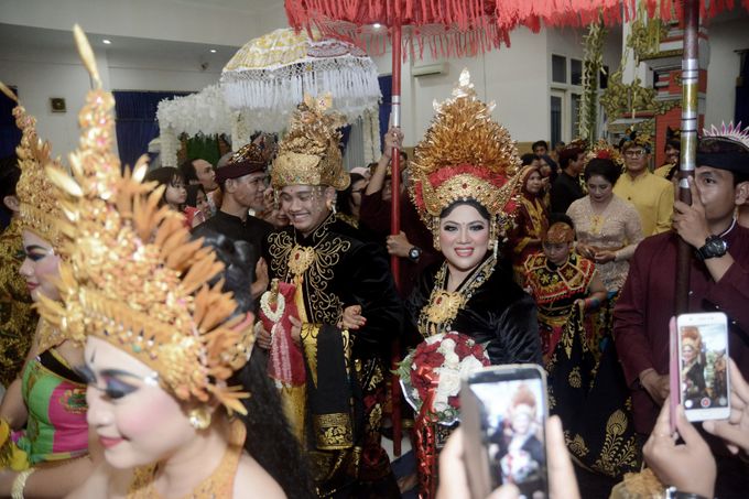 ayumas & krisna wedding reception by Our Wedding & Event Organizer - 010