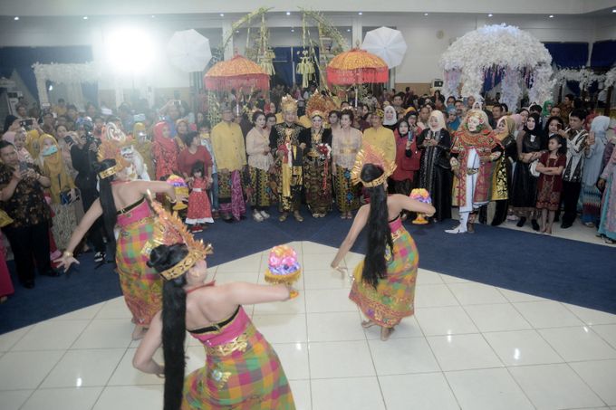 ayumas & krisna wedding reception by Our Wedding & Event Organizer - 013