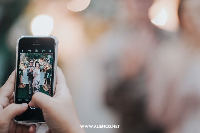 The Engagement of Andari & Fatahillah by alienco photography - 032 The Engagement of Andari & Fatahillah by alienco photography - 032