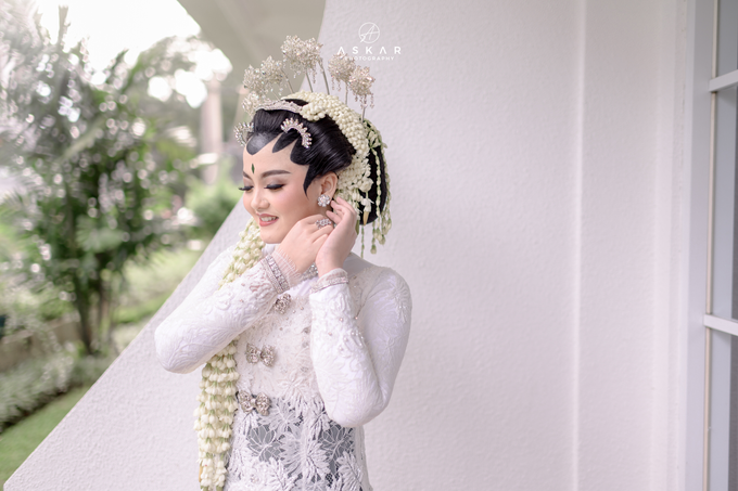 Winda & Dhiya Wedding by Nikahsamakita - 002