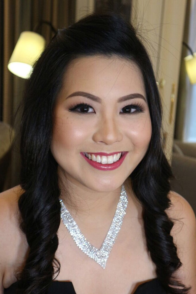 Fresh and Pretty Makeup for Ms. Debbie by Nike Makeup & Hairdo - 005 Fresh and Pretty Makeup for Ms. Debbie by Nike Makeup & Hairdo - 005