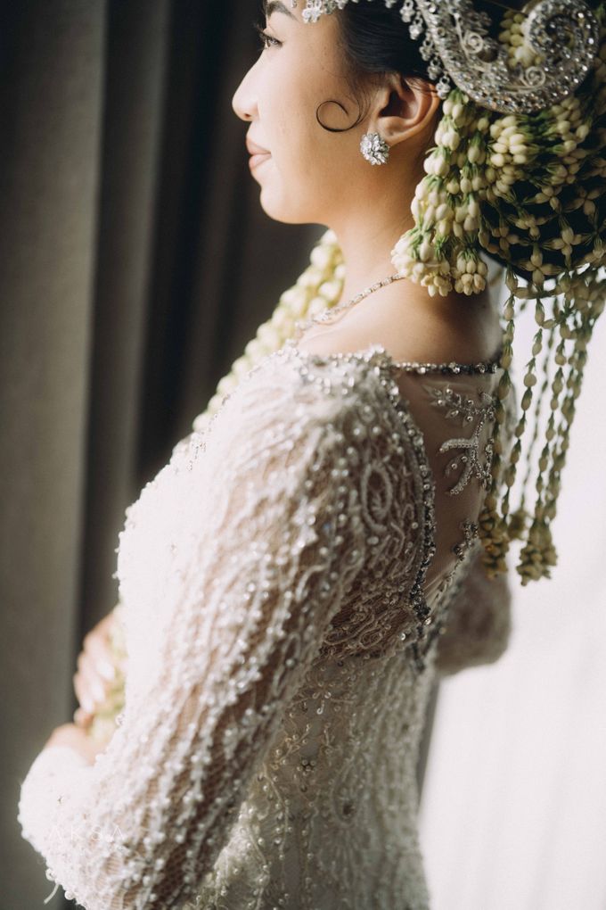Nindy & Naufal Wedding Akad & Reception at The Gallery CIBIS Park Part 1 by AKSA Creative - 035 Nindy & Naufal Wedding Akad & Reception at The Gallery CIBIS Park Part 1 by AKSA Creative - 035
