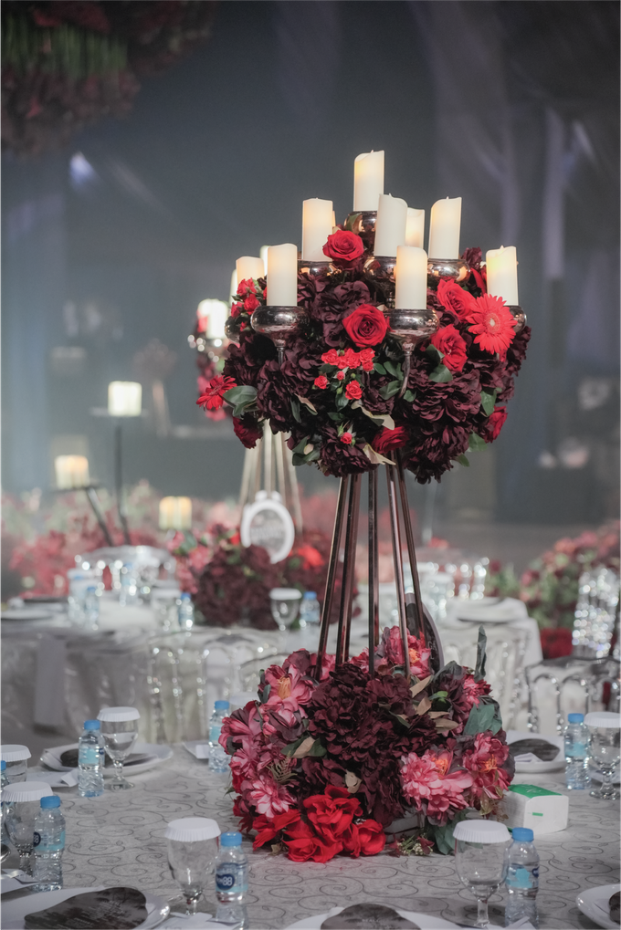 Naufal & Nabila Wedding Decoration at Manten Ballroom Imah Seniman by VEZZO STUDIO by Christie Basil - 044 Naufal & Nabila Wedding Decoration at Manten Ballroom Imah Seniman by VEZZO STUDIO by Christie Basil - 044