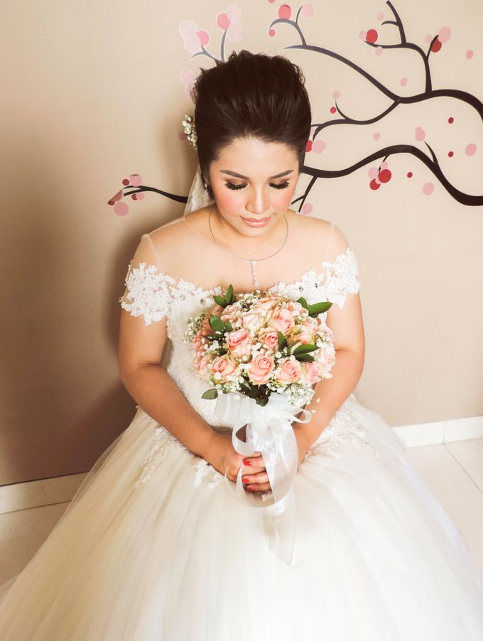 wedding gown Novita Kristin by Stephanie Amanda Couture - 005 wedding gown Novita Kristin by Stephanie Amanda Couture - 005