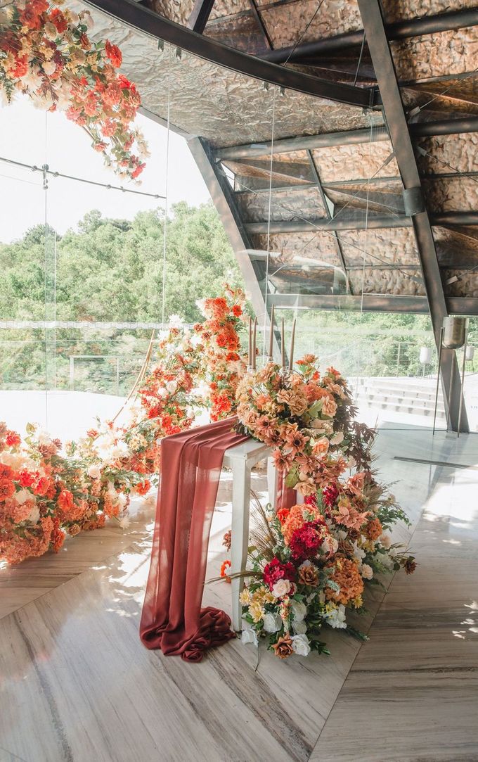 EARTH TONE WEDDING AT RENAISSANCE BALI ULUWATU by Silverdust Decoration - 003