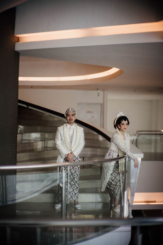 Octa & Lenggo Wedding at JS Luwansa Jakarta by Kynara Roemah Penganten - 022 Octa & Lenggo Wedding at JS Luwansa Jakarta by Kynara Roemah Penganten - 022