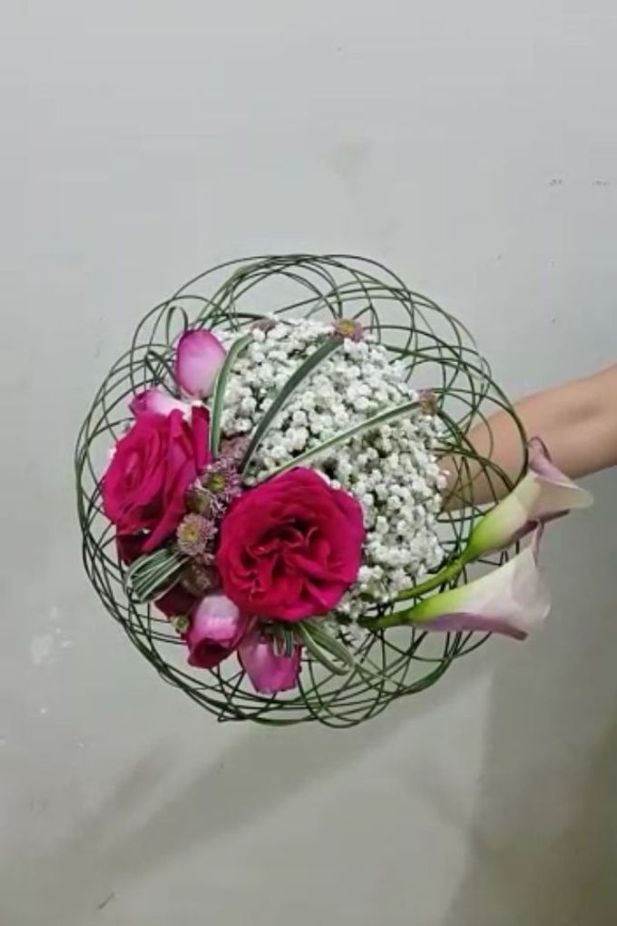 Pink Art Collection Bridal Bouquet by Amaryllis Floral Art - 001 Pink Art Collection Bridal Bouquet by Amaryllis Floral Art - 001