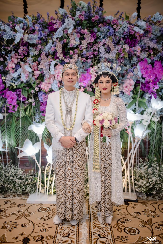 Wedding of Putri & Arif / 11-11-2023 by Sanggar Liza - 017
