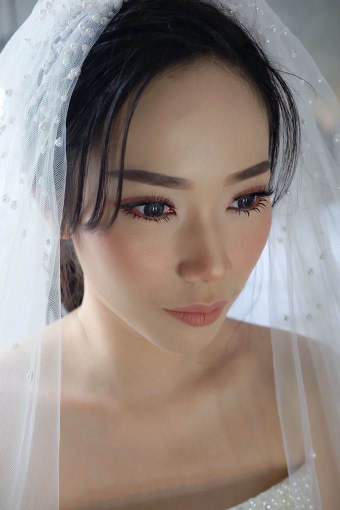 Jeny Zhou by Olivia Shannon MakeUp & Hair Studio - 001 Jeny Zhou by Olivia Shannon MakeUp & Hair Studio - 001