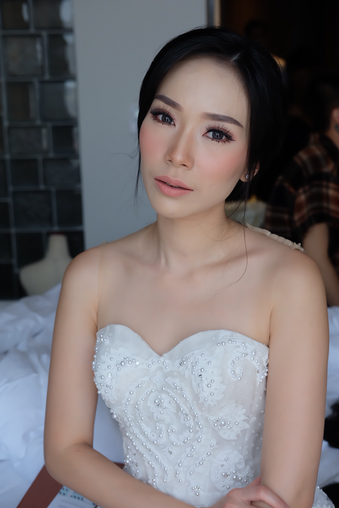 Jeny Zhou by Olivia Shannon MakeUp & Hair Studio - 015 Jeny Zhou by Olivia Shannon MakeUp & Hair Studio - 015