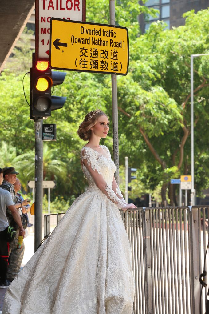 Bridal Gown Vol 03 by HK Bride by Hengki Kawilarang - 004 Bridal Gown Vol 03 by HK Bride by Hengki Kawilarang - 004