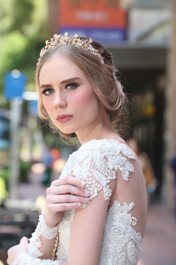 Bridal Gown Vol 03 by HK Bride by Hengki Kawilarang - 006 Bridal Gown Vol 03 by HK Bride by Hengki Kawilarang - 006