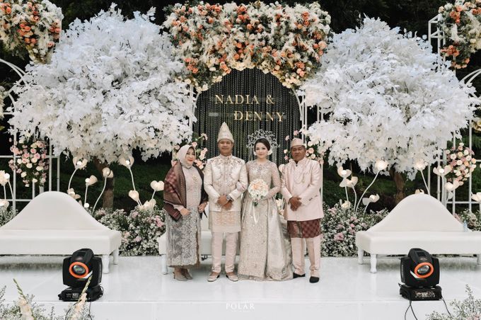 Nadia & Denny Wedding Decoration at Gedong Putih by Laviena Wedding Gallery - 020 Nadia & Denny Wedding Decoration at Gedong Putih by Laviena Wedding Gallery - 020