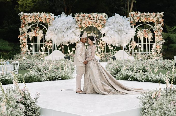 Nadia & Denny Wedding Decoration at Gedong Putih by Laviena Wedding Gallery - 018 Nadia & Denny Wedding Decoration at Gedong Putih by Laviena Wedding Gallery - 018