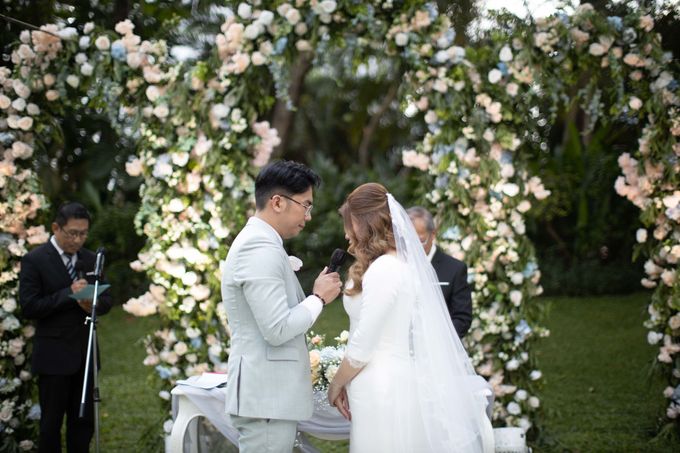 ROMANTIC FLORAL AT AYANA MIDPLAZA JAKARTA by Cerita Kita Organizer - 017