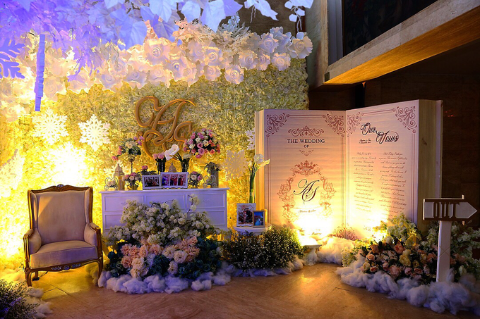 Andreas & Sari by Orange Organizer - 012 Andreas & Sari by Orange Organizer - 012