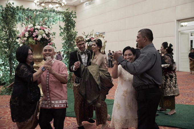 Gabby & David by Orange Organizer - 003 Gabby & David by Orange Organizer - 003