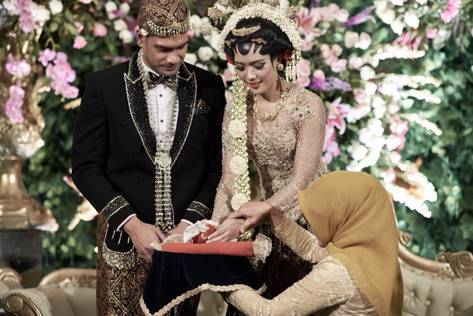 Gabby & David by Orange Organizer - 011 Gabby & David by Orange Organizer - 011
