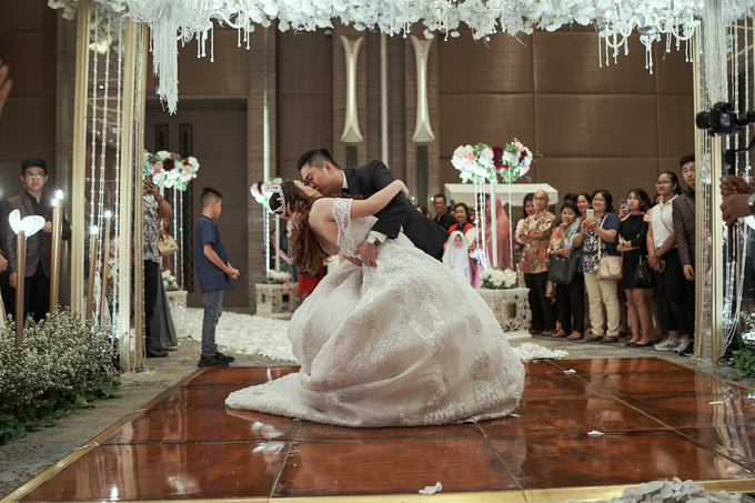 Welly & Maria by Orange Wedding Planner - 003 Welly & Maria by Orange Wedding Planner - 003