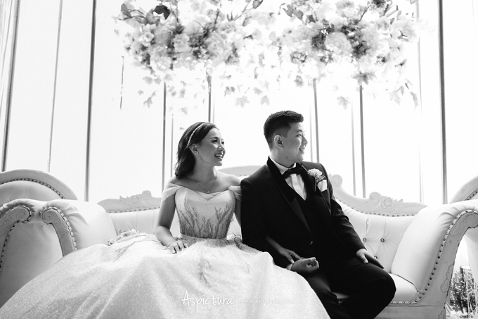 Dicky & Astrini by Orange Wedding Planner - 023 Dicky & Astrini by Orange Wedding Planner - 023