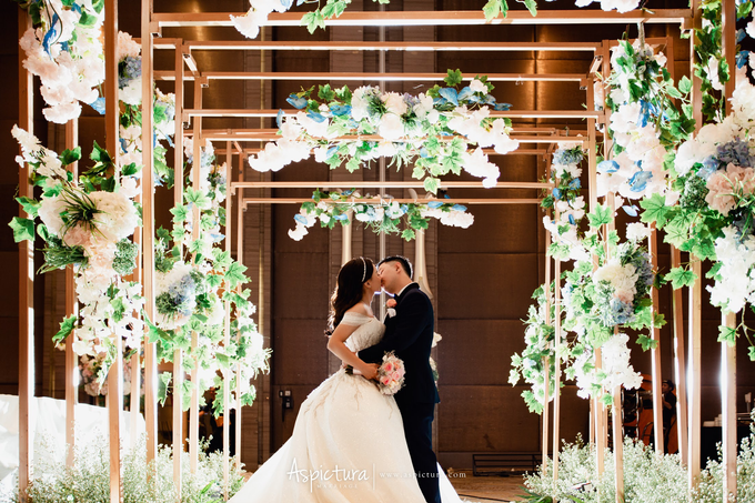 Dicky & Astrini by Orange Wedding Planner - 026 Dicky & Astrini by Orange Wedding Planner - 026