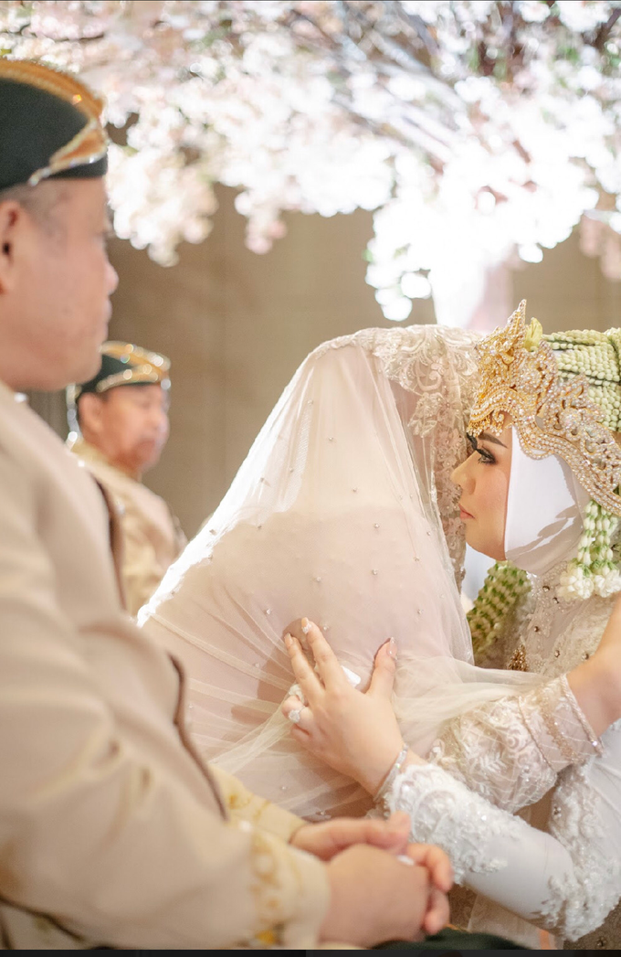 Cindry & Agustian by Orange Wedding Planner - 031 Cindry & Agustian by Orange Wedding Planner - 031