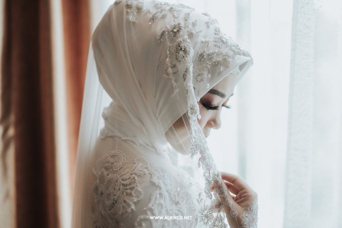 The Wedding Of Shella & Lutfi by alienco photography - 043