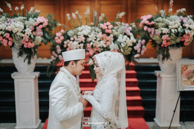 The Wedding Of Shella & Lutfi by alienco photography - 049