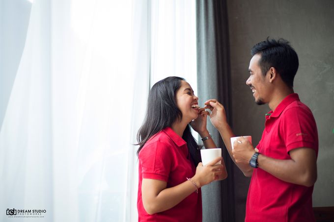 Everytime And Everything About Us by Dream Studio Photoworks - 001