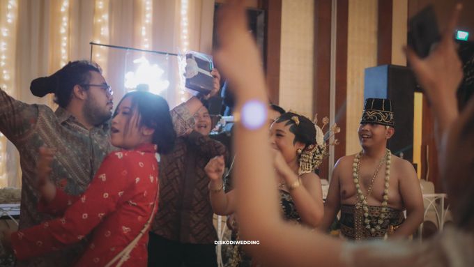 Ritz-Carlton PP | Asita & Andri by diskodiwedding - 012 Ritz-Carlton PP | Asita & Andri by diskodiwedding - 012