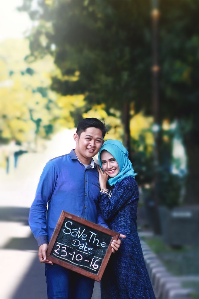 Cassual Prewedding Mahmud & Rubhie . by oneclick.photo - 008 Cassual Prewedding Mahmud & Rubhie . by oneclick.photo - 008