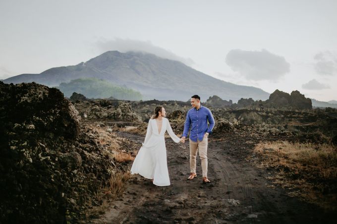 Jennifer and Andrew Sunrise Session in Bali by PadiPhotography - 013 Jennifer and Andrew Sunrise Session in Bali by PadiPhotography - 013