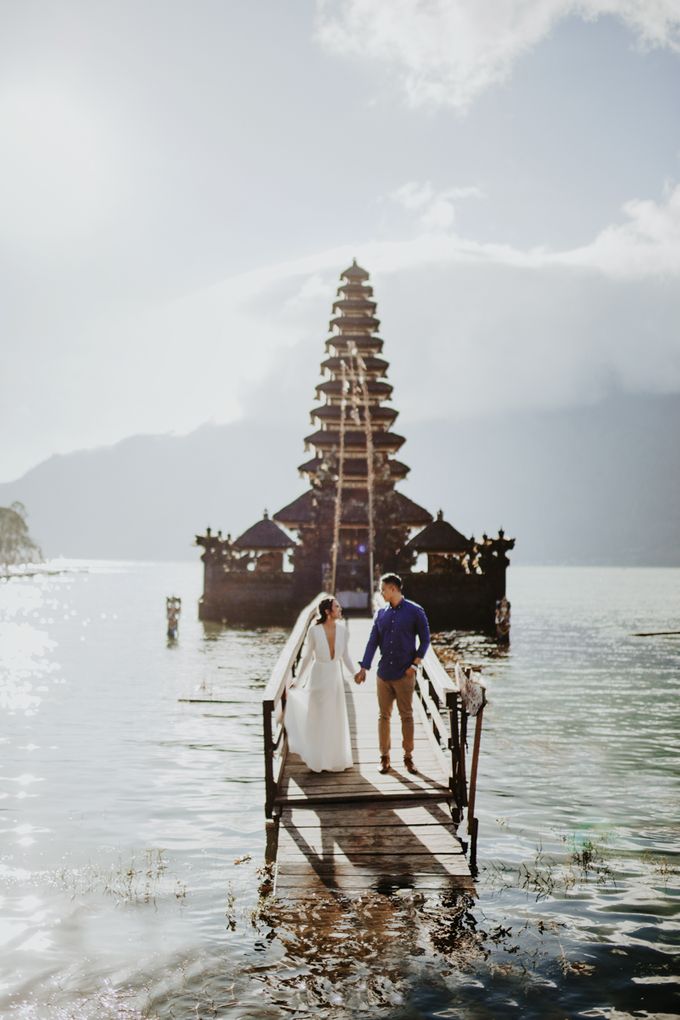 Jennifer and Andrew Sunrise Session in Bali by PadiPhotography - 020 Jennifer and Andrew Sunrise Session in Bali by PadiPhotography - 020