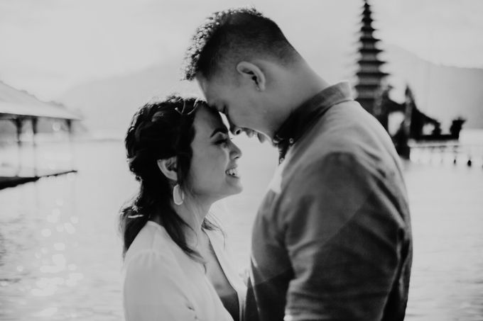Jennifer and Andrew Sunrise Session in Bali by PadiPhotography - 025 Jennifer and Andrew Sunrise Session in Bali by PadiPhotography - 025