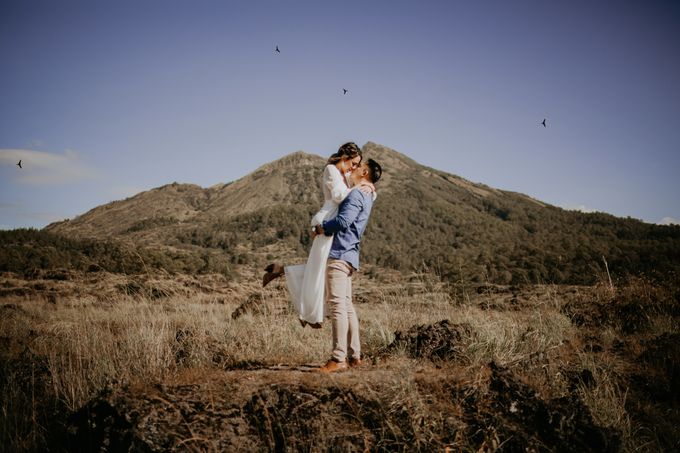 Jennifer and Andrew Sunrise Session in Bali by PadiPhotography - 034 Jennifer and Andrew Sunrise Session in Bali by PadiPhotography - 034
